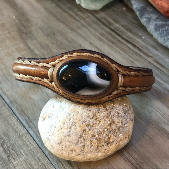 Black Banded Agate Jewelry Set - Picture 11 of 15